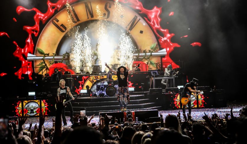 Livefoto von Guns N' Roses aus dem Jahr 2019.