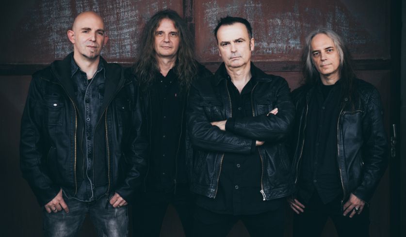 Bandfoto von Blind Guardian aus dem Jahr 2022 von Dirk Behlau (bereitgestellt von Nuclear Blast).