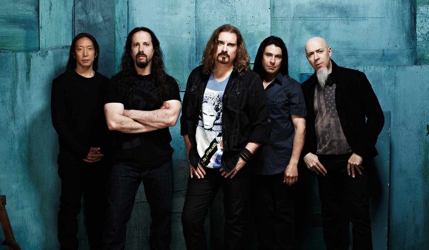 Bandfoto von Dream Theater aus dem Jahr 2017.