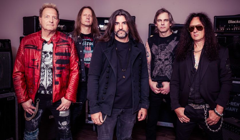 Bandfoto von Fearless V aus dem Jahr 2026 von Dirk Behlau (bereitgestellt von Brooke-Lynn Promotion).