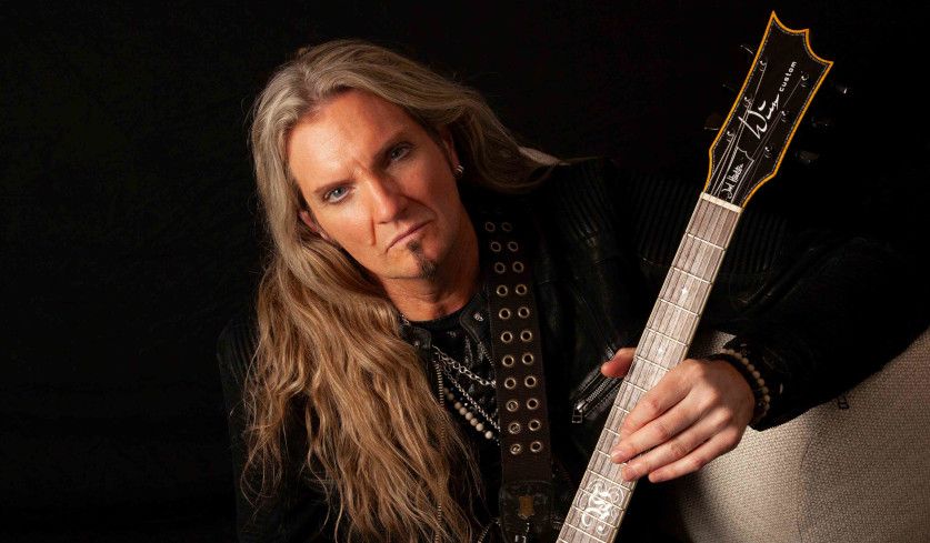 Foto von Joel Hoekstra aus dem Jahr 2025 von Mike Polito (bereitgestellt von Frontiers Records).