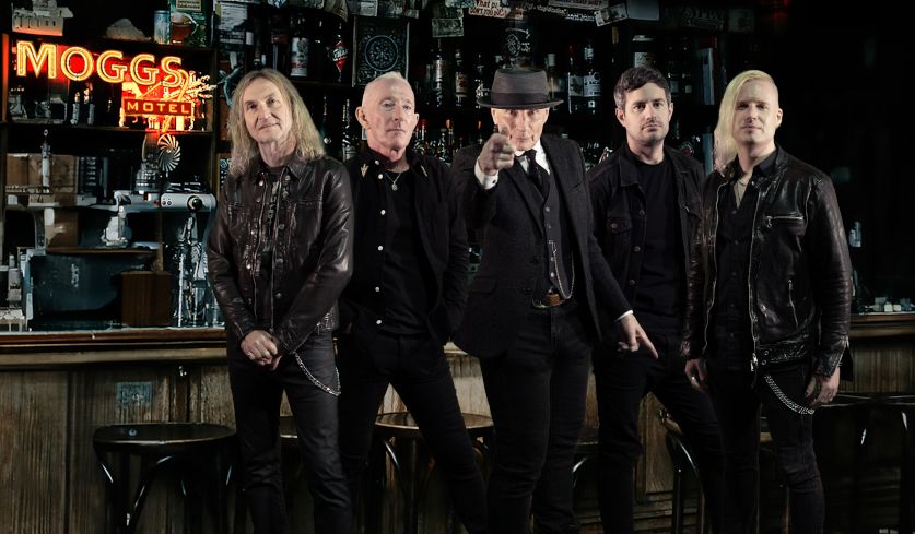Bandfoto von Moggs Motel aus dem Jahr 2024 von Charlie Smith (bereitgestellt von Steamhammer).