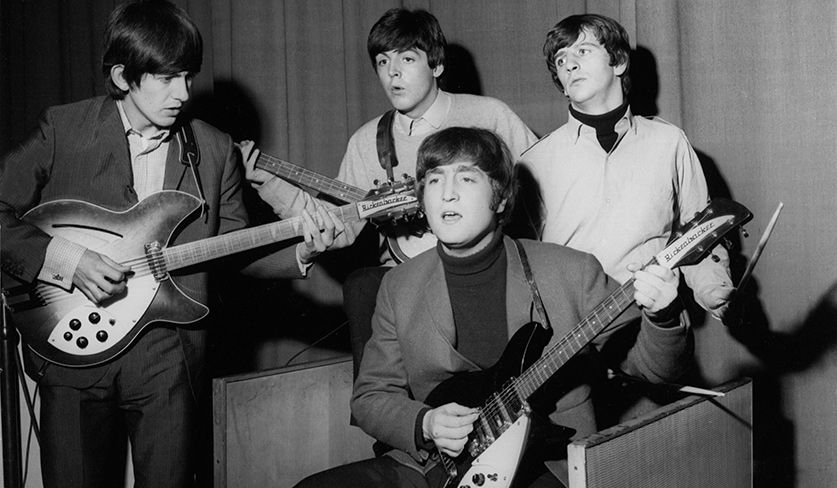 Bandfoto der Beatles aus dem Jahr 1963 oder 1964 von Apple Corps LTD (bereitgestellt von Journalistenlounge).
