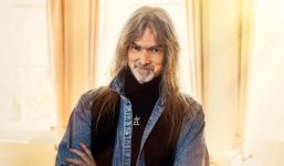 Foto von Arjen Lucassen aus dem Jahr 2025 von Lori Linstruth (bereitgestellt von Oktober Promotion).
