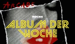 Headerfoto des Albums der Woche "Arcade" von Arcade.