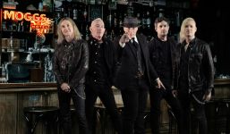 Bandfoto von Moggs Motel aus dem Jahr 2024 von Charlie Smith (bereitgestellt von Steamhammer).