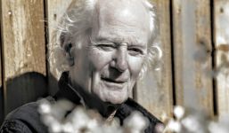 Foto von Peter Hammill aus dem Jahr 2026 von Martin Bailey Reynolds (bereitgestellt von Cherry Red Records).
