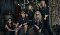 Bandfoto von Saxon aus dem Jahr 2026 von Pep Bonet (bereitgestellt von Another Dimension/Silver Lining).